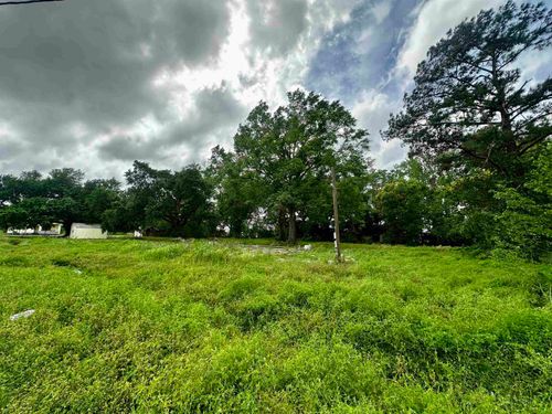 131 Rodriguez Dr, Raceland, LA, 70394-3516 | Card Image