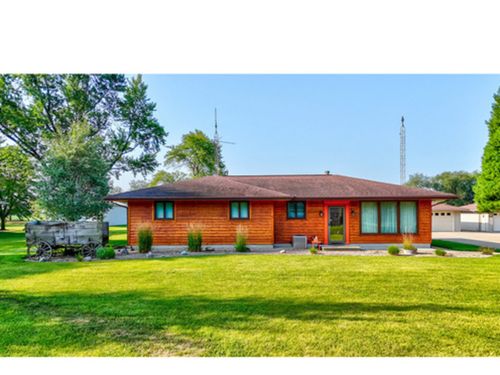 7346 E 3000 North Rd, Cornell, IL, 61319-9520 | Card Image