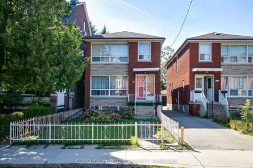 46 Macdonell Ave, Toronto, ON, M6R2A2 | Card Image