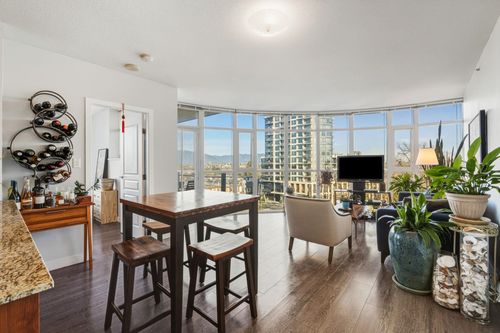 751-1483 E King Edward Ave, Vancouver, BC, V5N5Z3 | Card Image