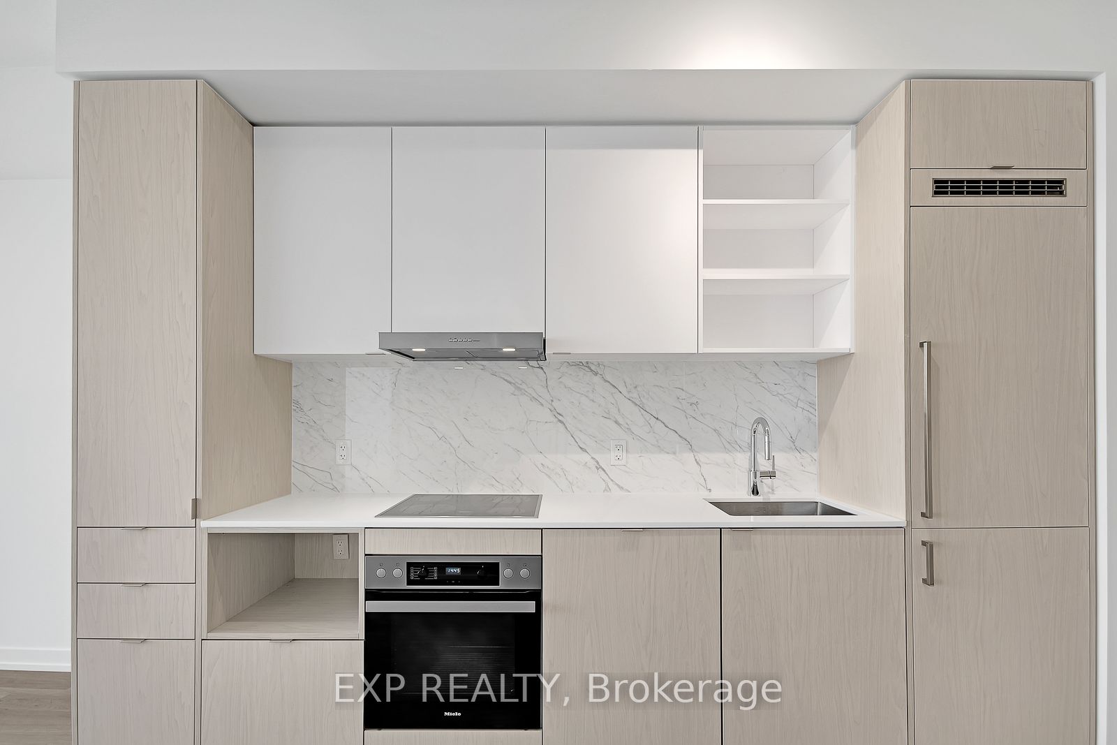 Residential Lease in Toronto C08 5