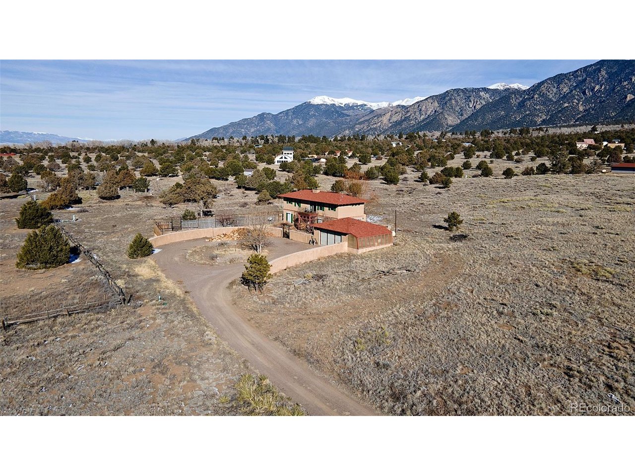Residential in Crestone 2