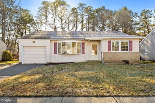 52 Castleton Drive, TOMS RIVER, NJ, 08757 | Card Image