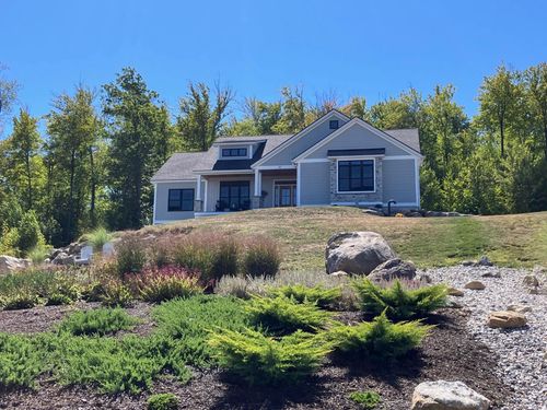30 Holden Ln, Milford, NH, 03055-3338 | Card Image