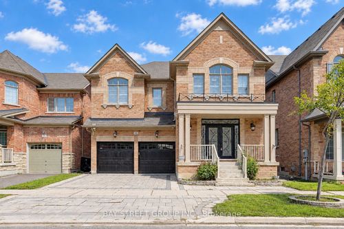 56 Busch Ave, Markham, ON, L6C0V4 | Card Image