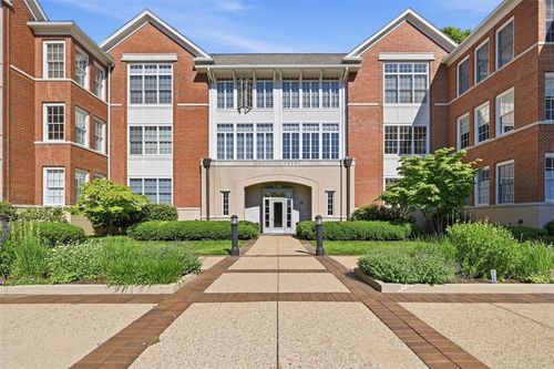 3f-1240 Crescent Pl, Squirrel Hill, PA, 15217-2753 | Card Image