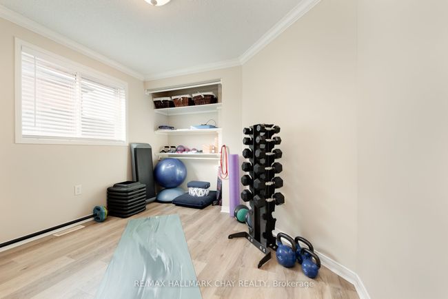 30 Weymouth Rd, House other with 5 bedrooms, 2 bathrooms and 2 parking in Barrie ON | Image 11