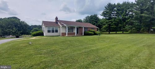 7016 Woodbine Rd, WOODBINE, MD, 21797-8918 | Card Image