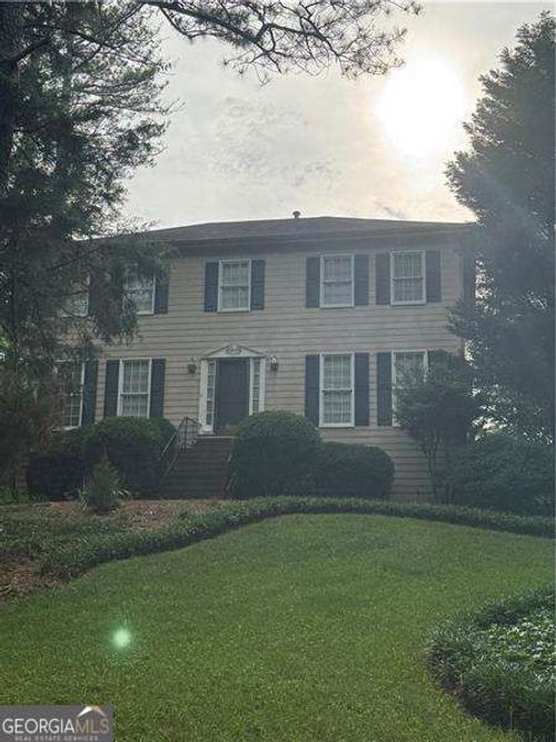 3125 Dogwood Valley Ct Ne, Marietta, GA, 30068-2331 | Card Image