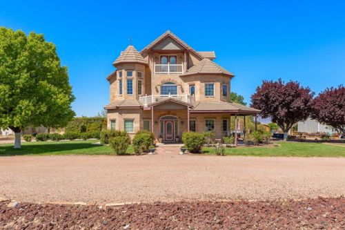 885 N Old Farms Rd, Dammeron Valley, UT, 84783-5203 | Card Image