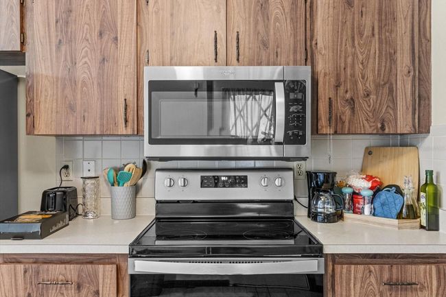 8954 Sw 104 Th Ln, House other with 2 bedrooms, 1 bathrooms and null parking in OCALA FL | Image 9
