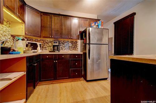 1035 Wallace St, Regina, SK, S4N3Y7 | Card Image