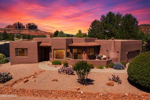 215 Indian Cliffs Rd, Sedona, AZ, 86336-7075 | Card Image