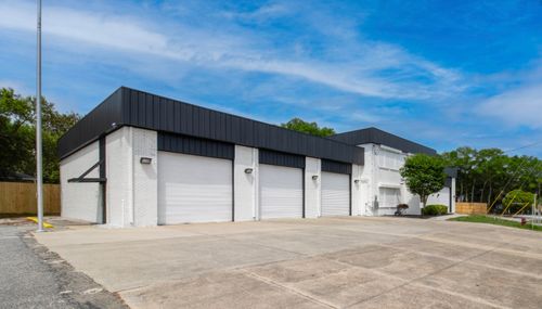 2 Racetrack Rd Nw, FORT WALTON BEACH, FL, 32547-1602 | Card Image