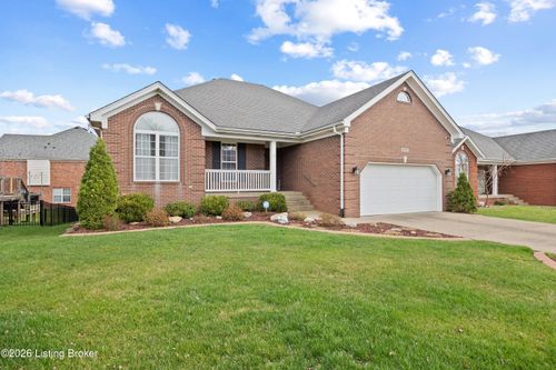 6803 Brighton Springs Ln, Louisville, KY, 40291-3670 | Card Image