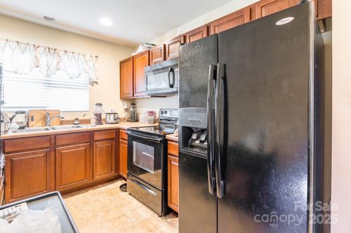 315 River Clay Rd, Fort Mill, SC, 29708-8168 | Card Image