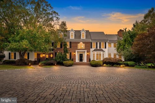 8 Benson Ln, SKILLMAN, NJ, 08558-1106 | Card Image
