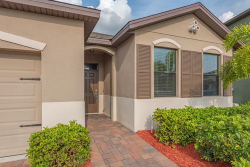 714 Old Country Road Se, Palm Bay, FL, 32909 | Card Image