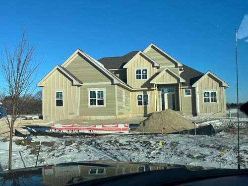 9951 N Cygnet Court, MEQUON, WI, 53097 | Card Image