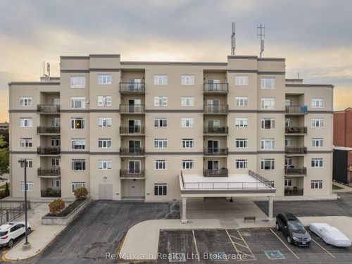 604-80 Bridge St E, Tillsonburg, ON, N4G1T2 | Card Image