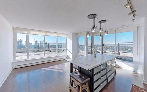 2104-10777 University Dr, Surrey, BC, V3T0E6 | Card Image