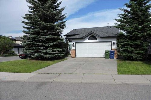 176 Woodside Rd Nw, Airdrie, AB, T4B2E2 | Card Image