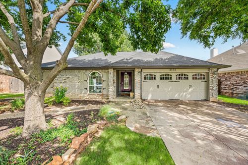 3354 Summerfield Dr, Grapevine, TX, 76051-6534 | Card Image