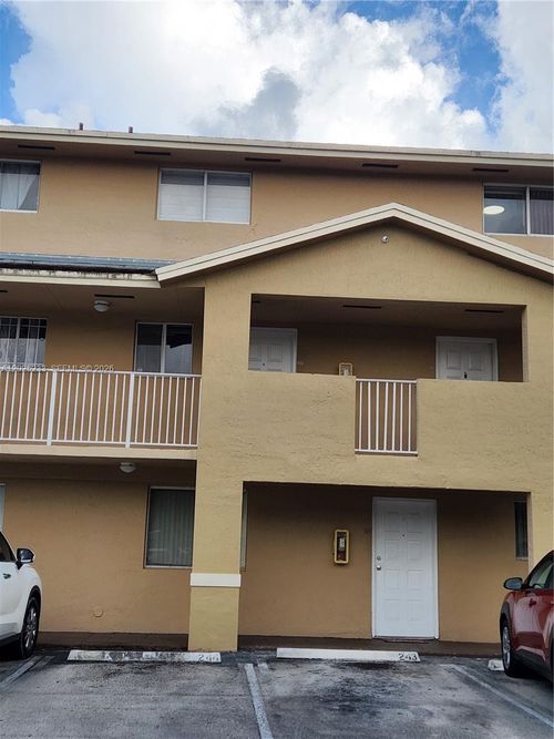 f-203-7785 W 30th Ct, Hialeah, FL, 33018-3859 | Card Image
