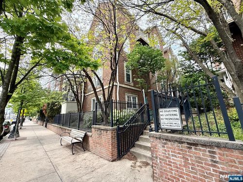 200 Dey St, Harrison, NJ, 07029-1884 | Card Image