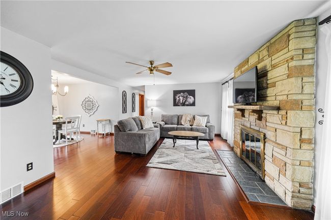 1099 E Garfield Rd, House other with 3 bedrooms, 2 bathrooms and null parking in Aurora OH | Image 8