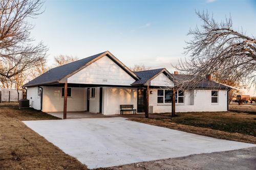 103 Main St, Windom, TX, 75492 | Card Image