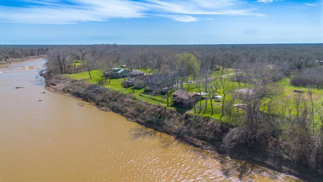 3765 Lazy River Dr, House other with 3 bedrooms, 2 bathrooms and 2 parking in Sealy TX | Image 9