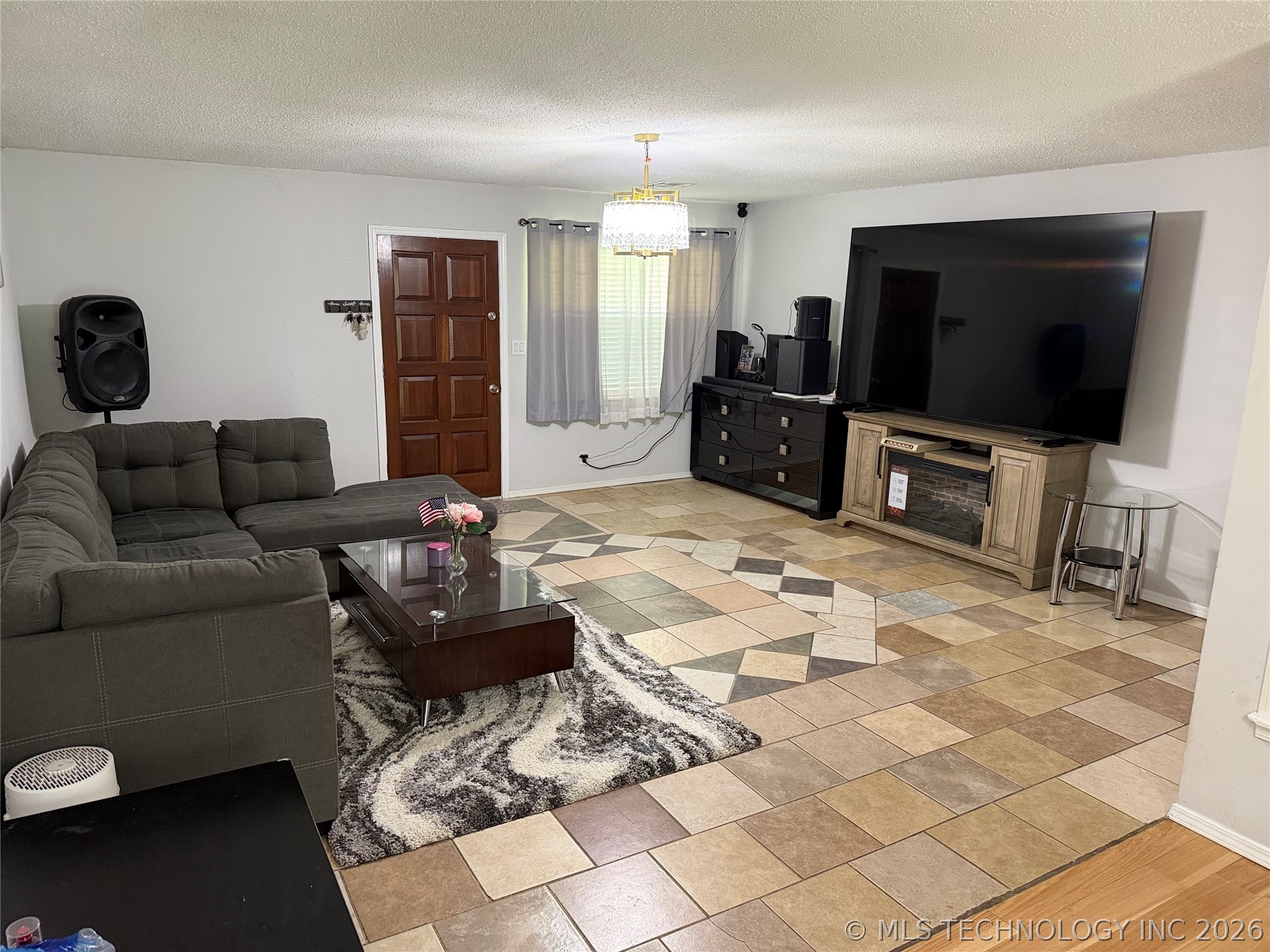 Residential in Ardmore 3