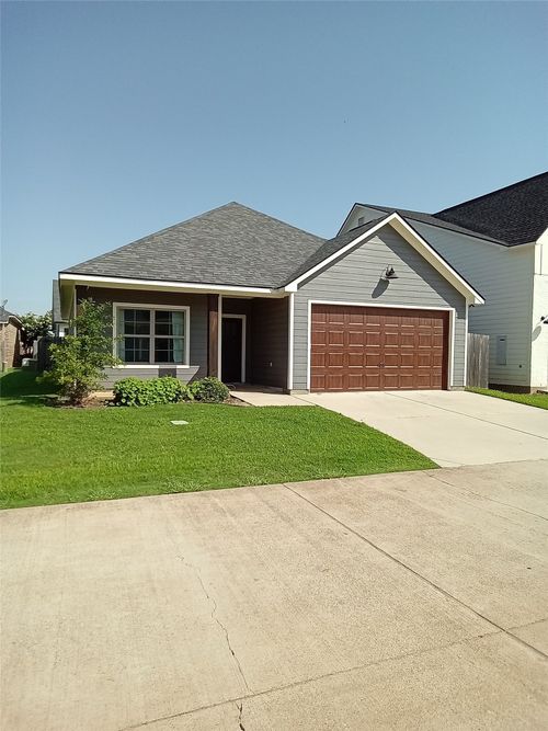 502 Perfect Pl, Bossier City, LA, 71111-6423 | Card Image