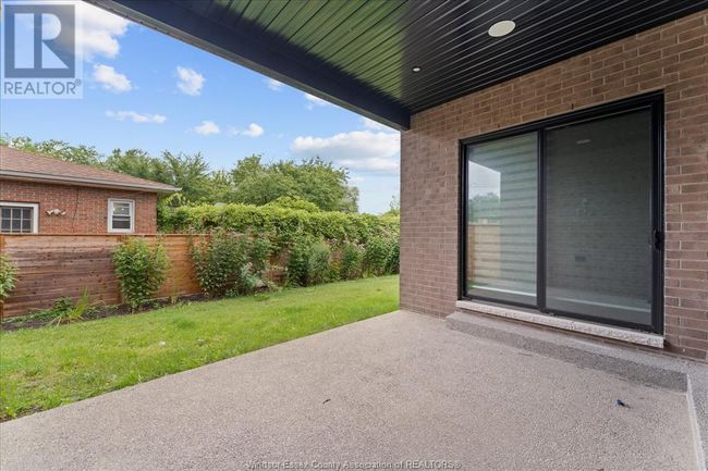 506 Lily Mac Blvd, Townhouse with 2 bedrooms, 2 bathrooms and null parking in Windsor ON | Image 30