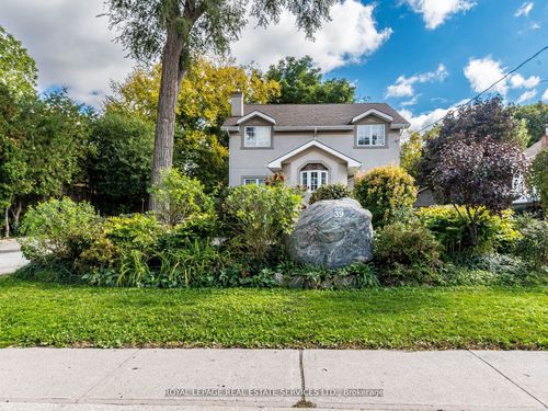 39 Clarence St, Brampton, ON, L6W1S2 | Card Image