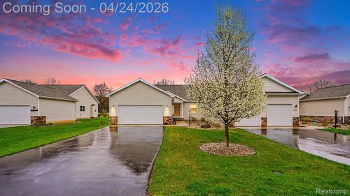 4013 Eastbridge Circle Rd, Stockbridge, MI, 49285-8500 | Card Image