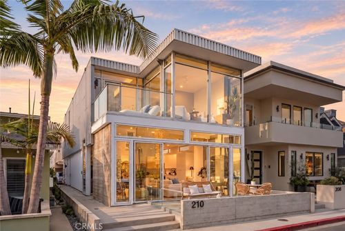 210 43rd St, Newport Beach, CA, 92663 | Card Image