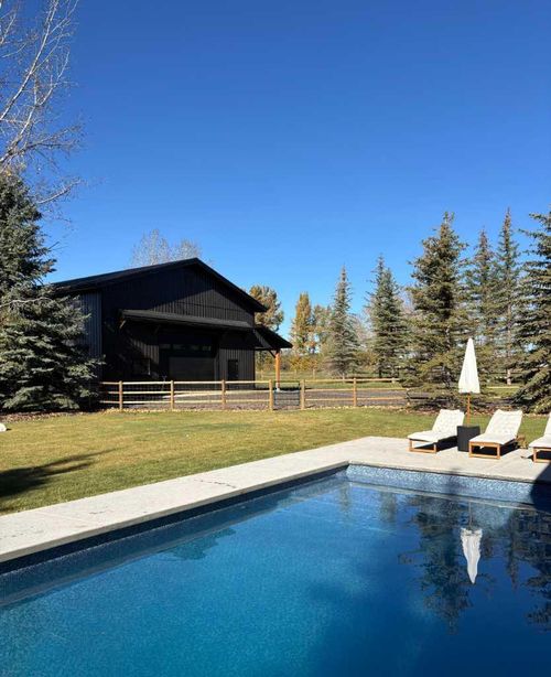 322029 8 St E, Foothills, AB, T1S3L7 | Card Image