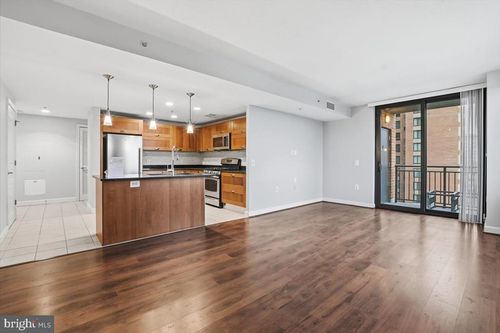 apt-713-2451 Midtown Ave, ALEXANDRIA, VA, 22303-1428 | Card Image