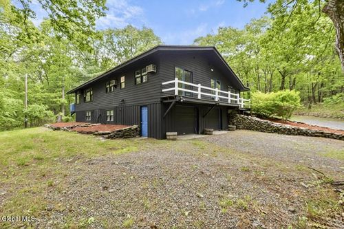 100 Schnackenberg Rd, Ghent, NY, 12075-2012 | Card Image