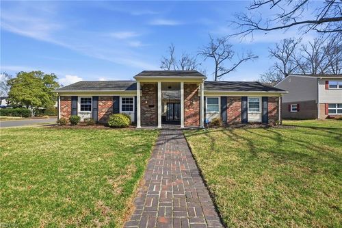 506 Carters Grove Ct, Hampton, VA, 23663-1924 | Card Image