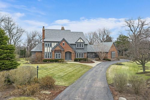 28360 W Heritage Oaks Rd, Barrington, IL, 60010-1888 | Card Image