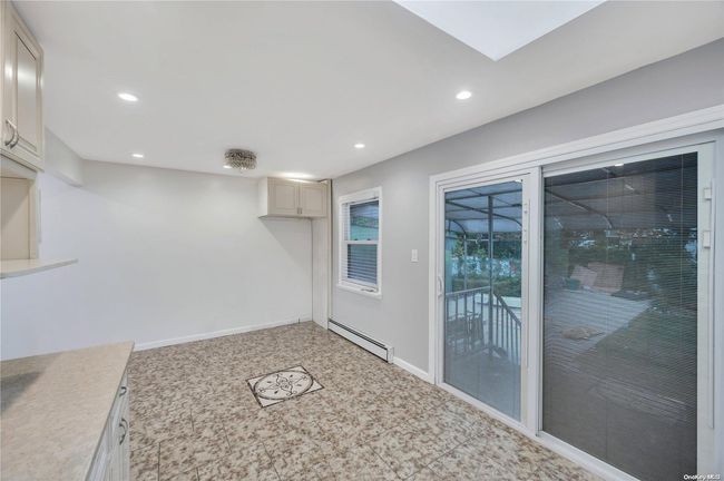 25 N Montgomery St, House other with 4 bedrooms, 2 bathrooms and null parking in Valley Stream NY | Image 14