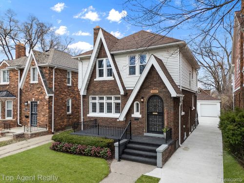 16204 Roselawn St, Detroit, MI, 48221-4928 | Card Image