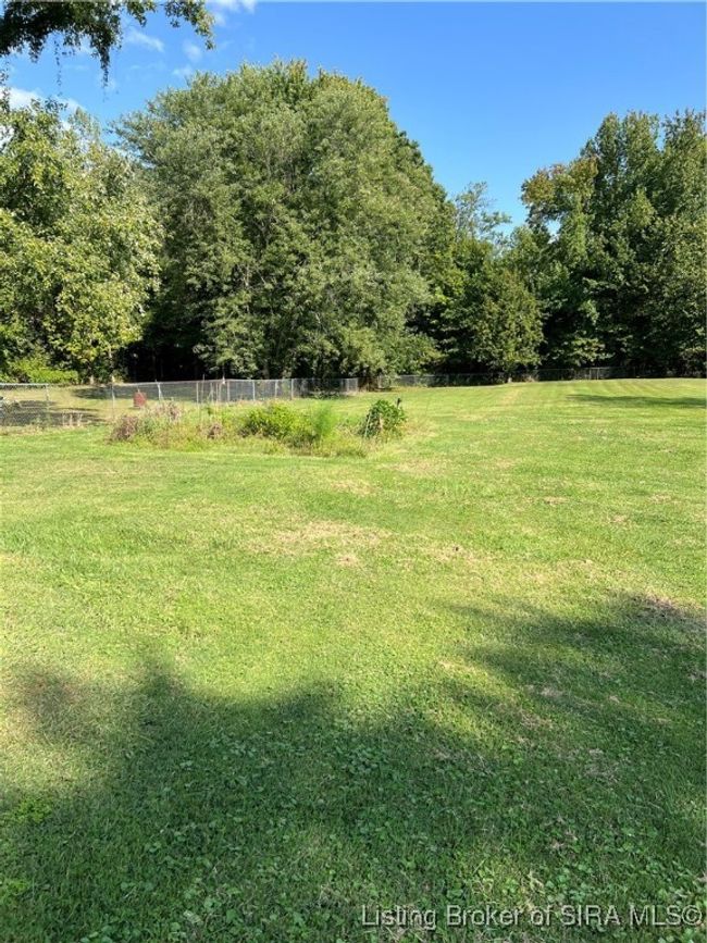 Yard is large enough for a garden. | Image 25