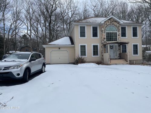 140 Colette Ln, Dingmans Ferry, PA, 18328-3101 | Card Image