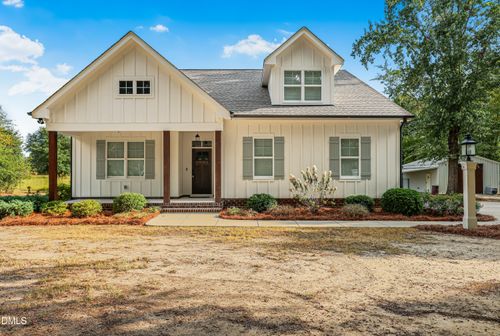 1504 Gregory Cir, Lillington, NC, 27546-8194 | Card Image