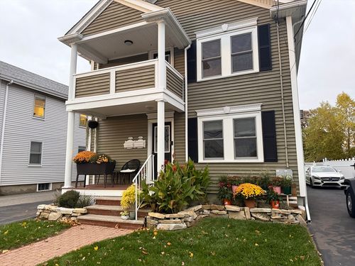 2-157 Grove St, Waltham, MA, 02453-8323 | Card Image