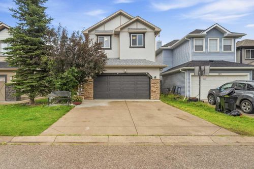 126 Saddlecrest Way Ne, House with 5 bedrooms, 3 bathrooms and 4 parking in Calgary AB | Card Image